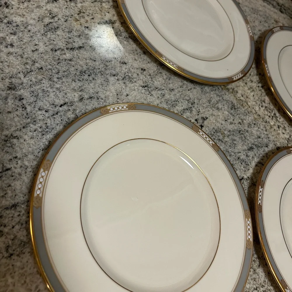 LENOX “McKinley” Pattern- 6 side salad Plates 8 1/2”